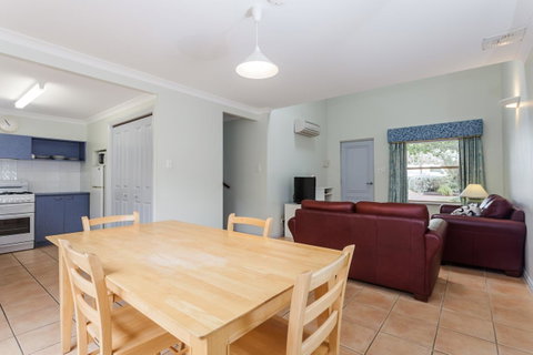 Middleton Beach By The BnB Collection - Taree Accommodation 3