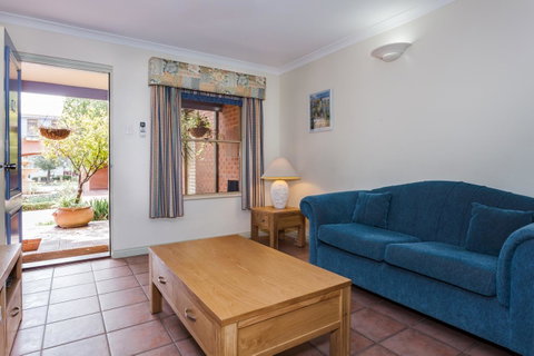 Middleton Beach By The BnB Collection - Taree Accommodation 16