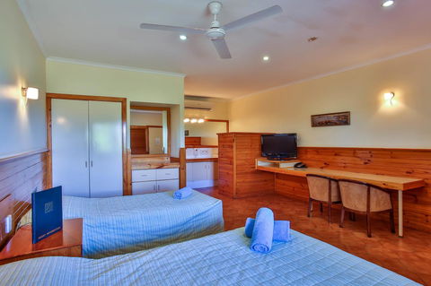 Kimberley Hotel - Taree Accommodation 2