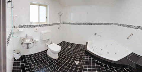 Jesmond Executive Villas - Taree Accommodation 25