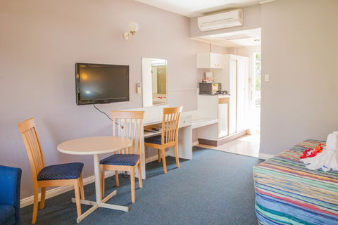 Kempsey Rose Motor Inn - Taree Accommodation 25