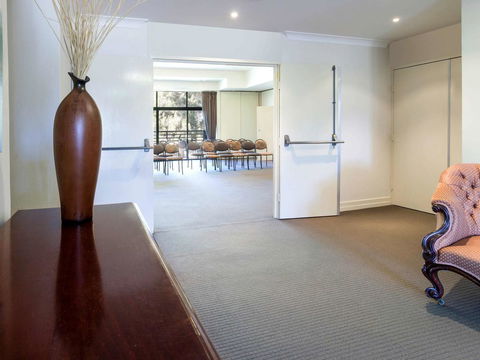 Ibis Styles Tamworth - Taree Accommodation 29