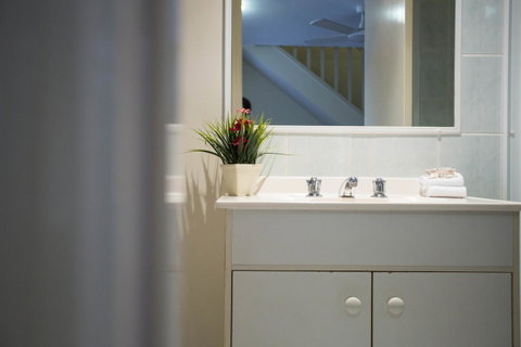 Byron Central Apartments - Taree Accommodation 2