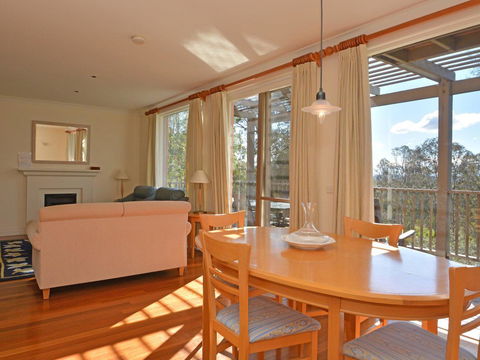 Villa 2br Prosecco Villa Located Within Cypress Lakes Resort - Taree Accommodation 5
