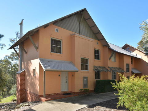 Villa 2br Prosecco Villa Located Within Cypress Lakes Resort - Taree Accommodation 16