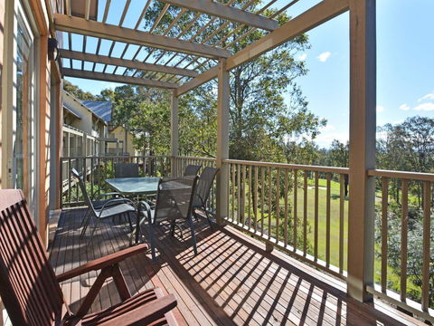 Villa 2br Prosecco Villa Located Within Cypress Lakes Resort - Taree Accommodation 0
