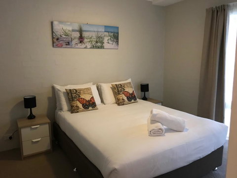 Mariner Bay Apartments - Taree Accommodation 11