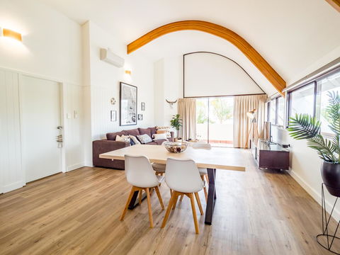 Waves Byron Bay - Taree Accommodation 4