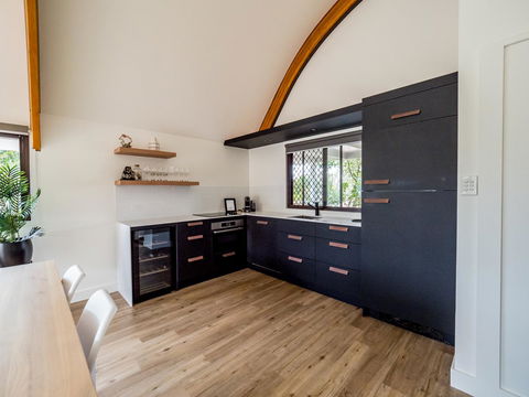 Waves Byron Bay - Taree Accommodation 12