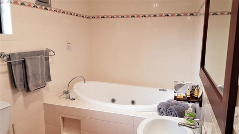 Great Escape Lofts - Taree Accommodation 4