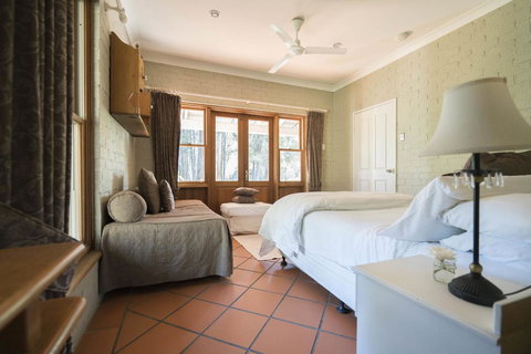 Thistle Hill Guesthouse - Walk To Many Wineries And Restaurants - Taree Accommodation 38
