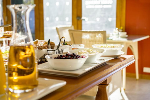 Thistle Hill Guesthouse - Walk To Many Wineries And Restaurants - Taree Accommodation 14