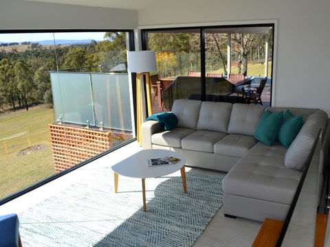 Wine Country Villas - Taree Accommodation 0