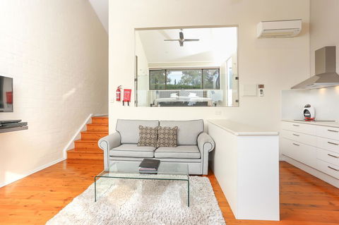 Wine Country Villas - Taree Accommodation 22