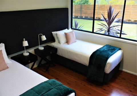 Wine Country Villas - Taree Accommodation 5