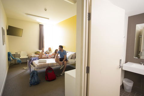 YHA Sydney Harbour - Taree Accommodation 4