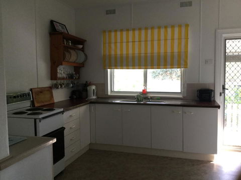 Hat Head Beach Cottage 1 - Taree Accommodation 14
