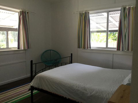 Hat Head Beach Cottage 1 - Taree Accommodation 18