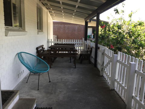 Hat Head Beach Cottage 1 - Taree Accommodation 3