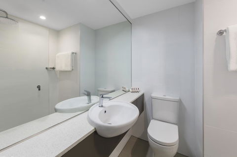 Travelodge Hotel Sydney Airport - Taree Accommodation 25
