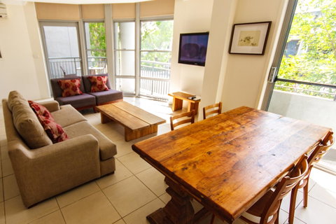 Byron Bay Hotel And Apartments - Taree Accommodation 11