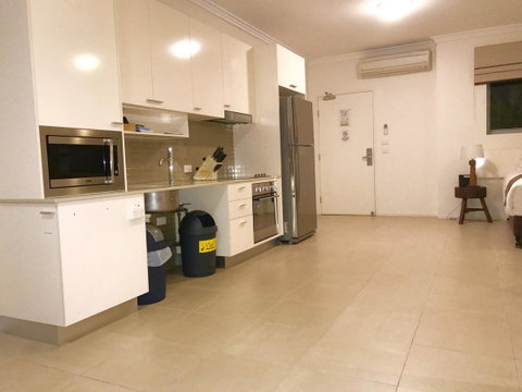 Byron Bay Hotel And Apartments - Taree Accommodation 19