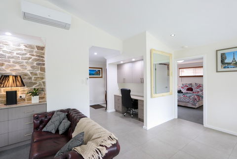 Armidale Cottage - House 2 - Taree Accommodation 9