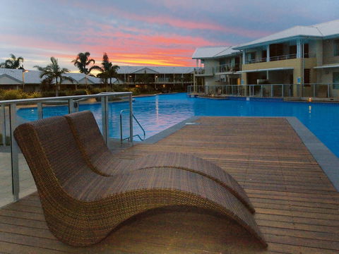 Oaks Port Stephens Pacific Blue Resort - Taree Accommodation 7