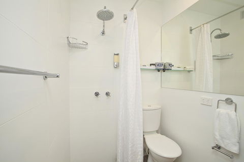 Manly Paradise Motel & Apartments - Taree Accommodation 11