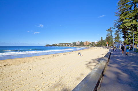 Manly Paradise Motel & Apartments - Taree Accommodation 3