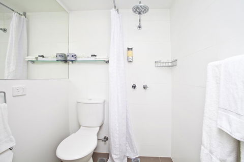 Manly Paradise Motel & Apartments - Taree Accommodation 9