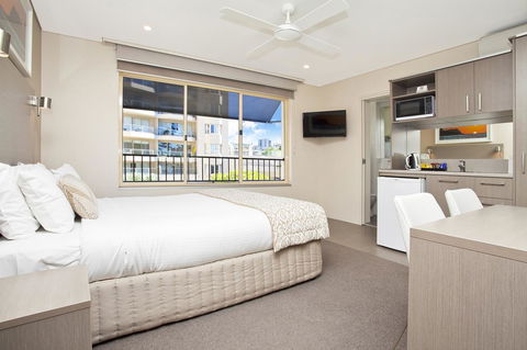 Manly Paradise Motel & Apartments - Taree Accommodation 14