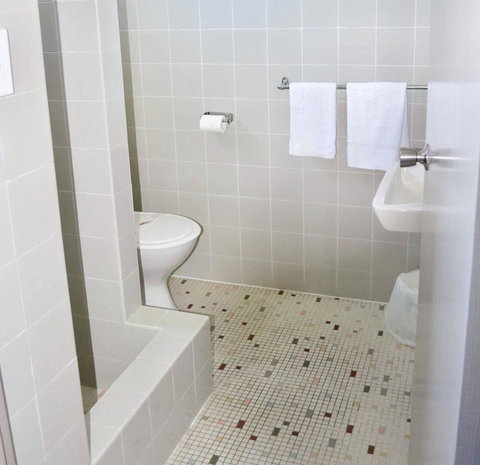 Commercial Hotel Motel Lithgow - Taree Accommodation 16