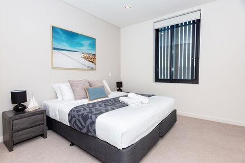 Brand New Executive Apartment - Taree Accommodation 8