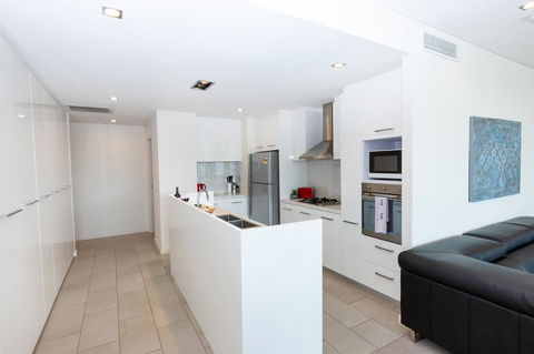 Brand New Executive Apartment - Taree Accommodation 4