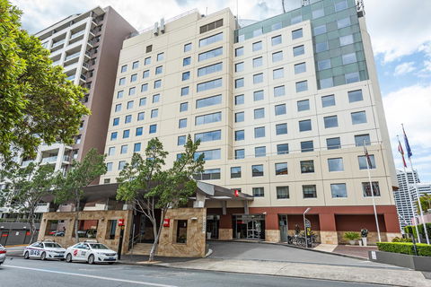 Ibis Sydney Darling Harbour - Taree Accommodation 17