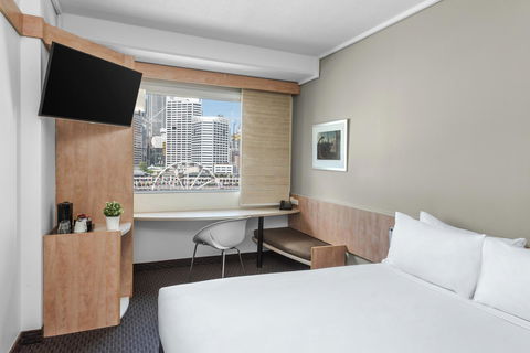Ibis Sydney Darling Harbour - Taree Accommodation 6