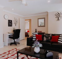 Central Wagga Self Catering Apartment - Taree Accommodation