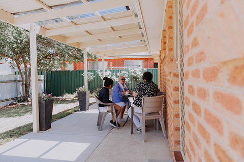 Central Wagga Self Catering Apartment - Taree Accommodation 16