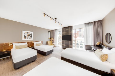 Vibe Hotel Sydney - Taree Accommodation 19