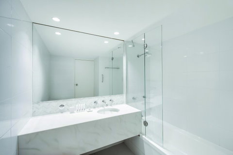 Vibe Hotel Sydney - Taree Accommodation 16