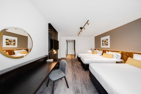 Vibe Hotel Sydney - Taree Accommodation 15