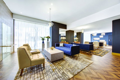 Vibe Hotel Sydney - Taree Accommodation 3