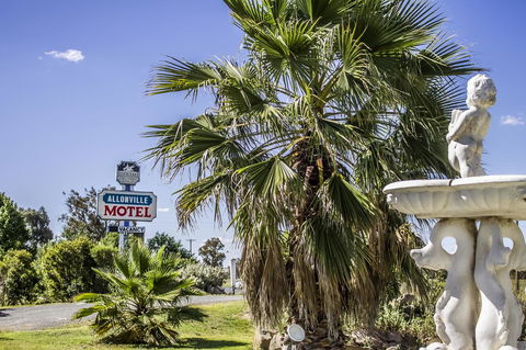 Allonville Gardens Motel - Taree Accommodation 0