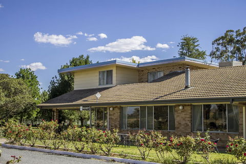 Allonville Gardens Motel - Taree Accommodation 10