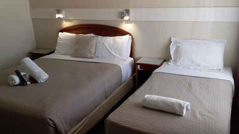 Allonville Gardens Motel - Taree Accommodation 4