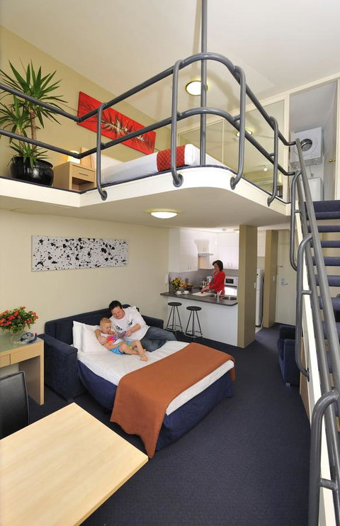 Metro Apartments On Darling Harbour - Taree Accommodation 1
