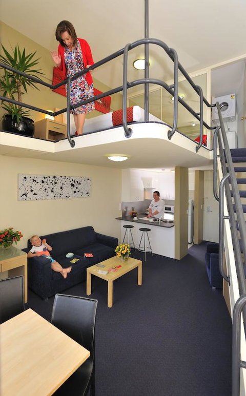 Metro Apartments On Darling Harbour - Taree Accommodation 3