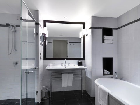 Amora Hotel Jamison Sydney - Taree Accommodation 5