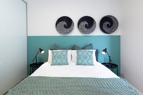 Large Light Luxe 3BDR 2BA Free Parking - Walk To Sydney Uni And RPA - Taree Accommodation 7